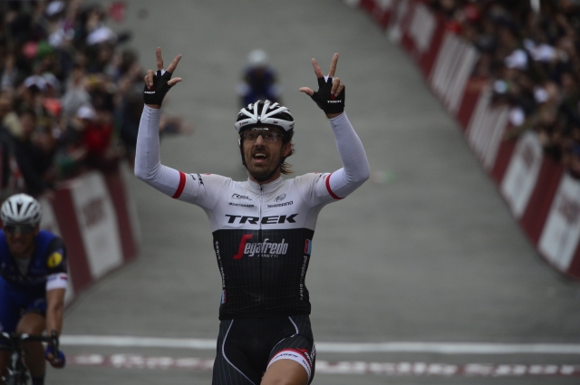 Strade Bianche: Fabian Cancellara pokvaril načrte Etixxu, Saganu ... (VIDEO in FOTO)