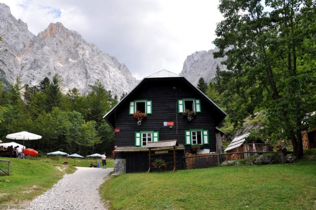 Koča v Krnici