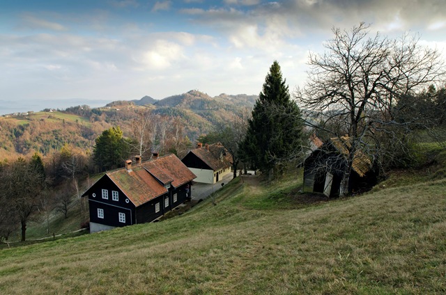 Mihelčičev dom na Govejku