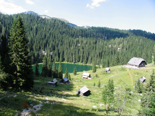 Koča na Planini pri Jezeru