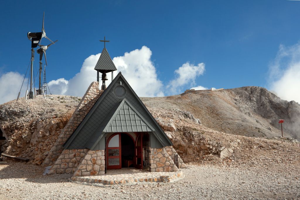 Triglavski dom na Kredarici