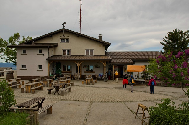 Planinski dom na Jančah