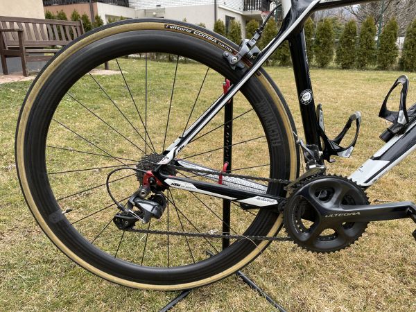 KTM Revelator 5000, Stages Power meter, Karbonska obročnika, vsa oprema, velikost 55