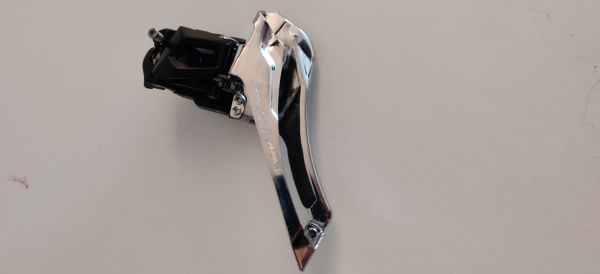 Shimano 105 gonilka, zadnji in sprednji menjalnik, kaseta,veriga, diska