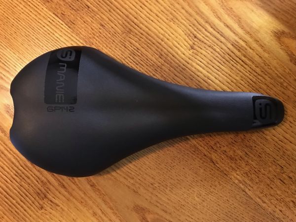 Karbonski sedez 170g S manie