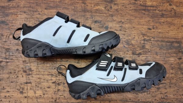 NIKE KATO 4 MTB  SPD , modre ženski mtb čevlji št. 38
