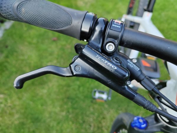 Žensko električno kolo KTM Macina Force (17