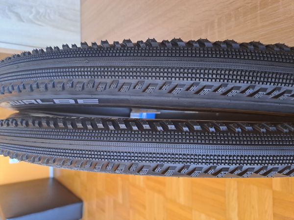 2x Schwalbe Hurricane Performance Addix 29x2.00 (NOVA)
