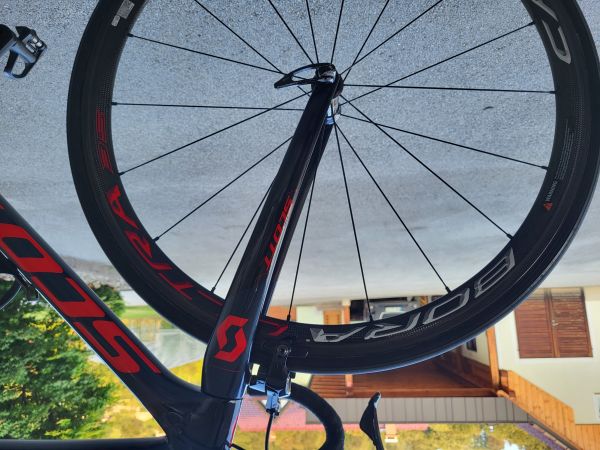 Scott Addict RC 10 2018 velikost XS-49CM za velikost 165cm-173cm