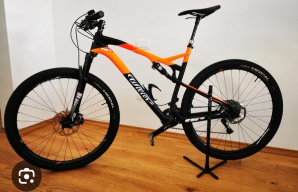 Mali oglasi Polnovzmeteno gorsko kolo Wilier Triestina 110FX Karbon