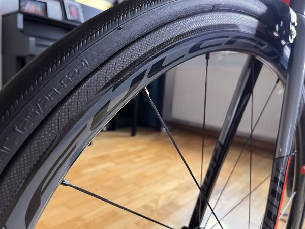 Giant TCR Advanced Pro1 