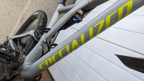  Specialized Stumpjumper Comp Alloy 27.5 (L, 2019)