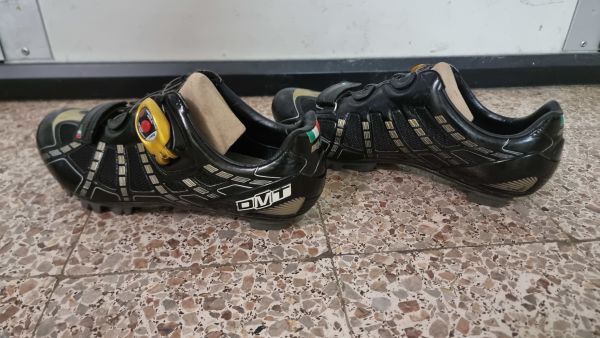 MTB čevlji DMT CLGC  concept , črne barve št.42,5 
