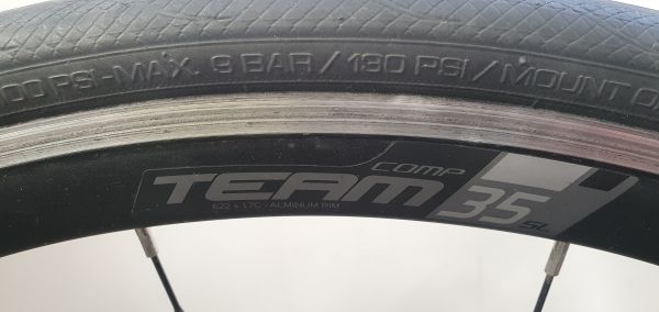 Prodam karbonsko cestno kolo Gusto RCR team, letnik 2018
