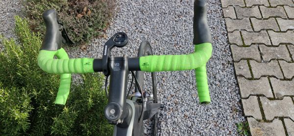 CANYON AEROAD CF SLX