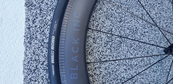 BLACK INC 60/60 Tubular Carbon