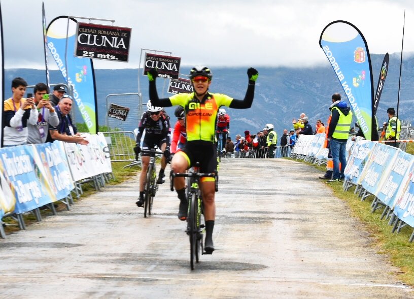 Pintar Urša v predzadnji etapi dirke Vuelta a Burgos, do odličnega tretjega mesta