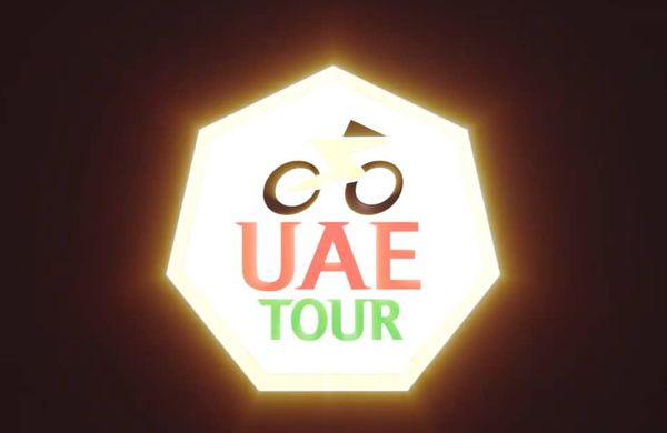 UAE Tour: Tadej Pogačar ostaja v ZAE, 12 oseb v bolnišnici