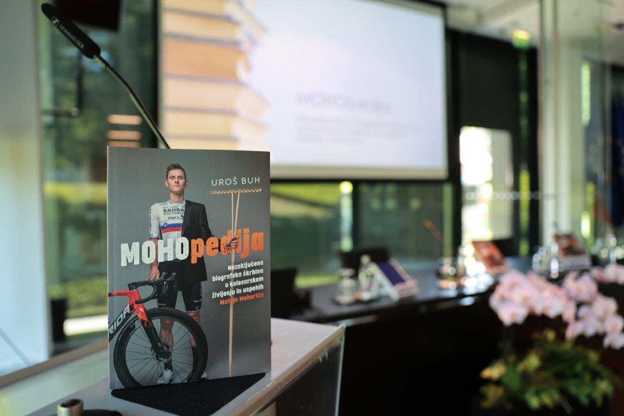 MOHOpedija, Matej Mohorič predstavil svojo prvo knjigo. 